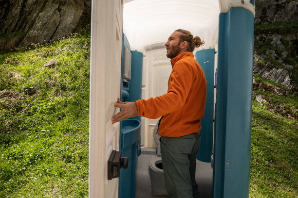 Best Portable bathroom rental  in Coleraine, MN